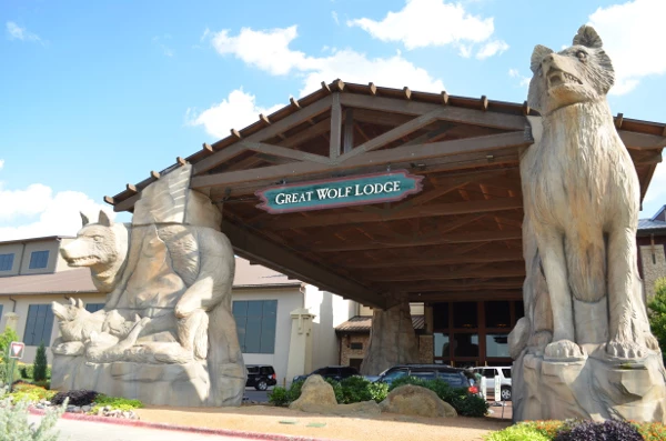 Photo Courtesy of Great Wolf Lodge